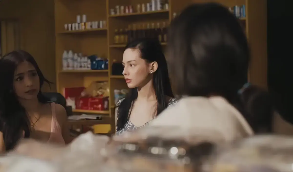 菲律宾悬疑神作《奶油馅饼》安杰尔卡斯特罗主演-中字完整版免费观看-全集1080P高清无广告播放